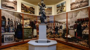 József Attila Múzeum, Makó, Küzdelmes évszázadok kiállítás (thumb) (thumb)